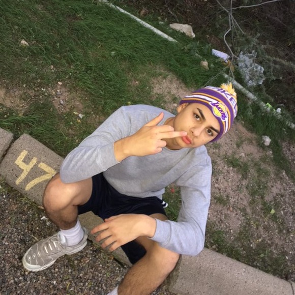 Meet the Posher Other - Meet your Posher, Damien